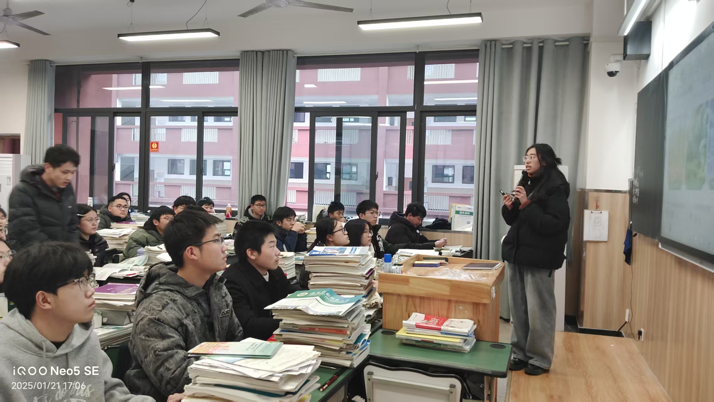 重庆市荣昌中学校图三原图.jpg
