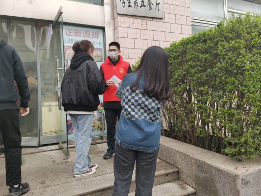交信后采访(1).jpg